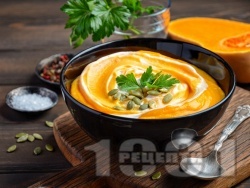 Крем супа от тиква с моркови, целина, чесън и соево мляко - снимка на рецептата